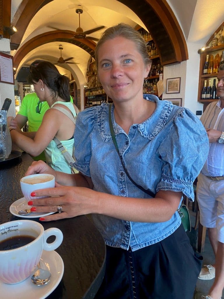 Annika drinking coffe